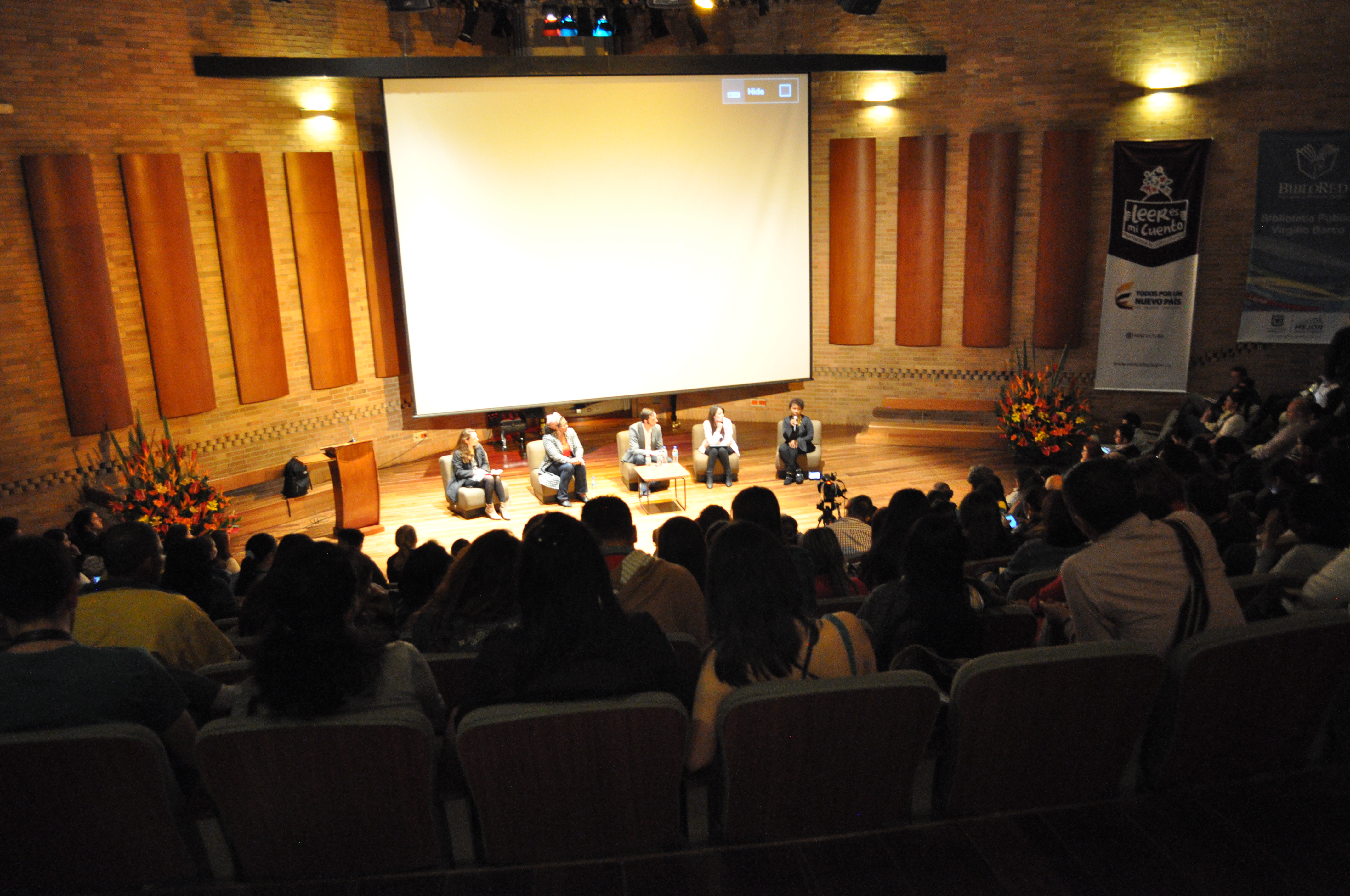 Panel de Experiencias Bibliotecas públicas y desarrollo: el rol de la cultura en el desarrollo local y nacional