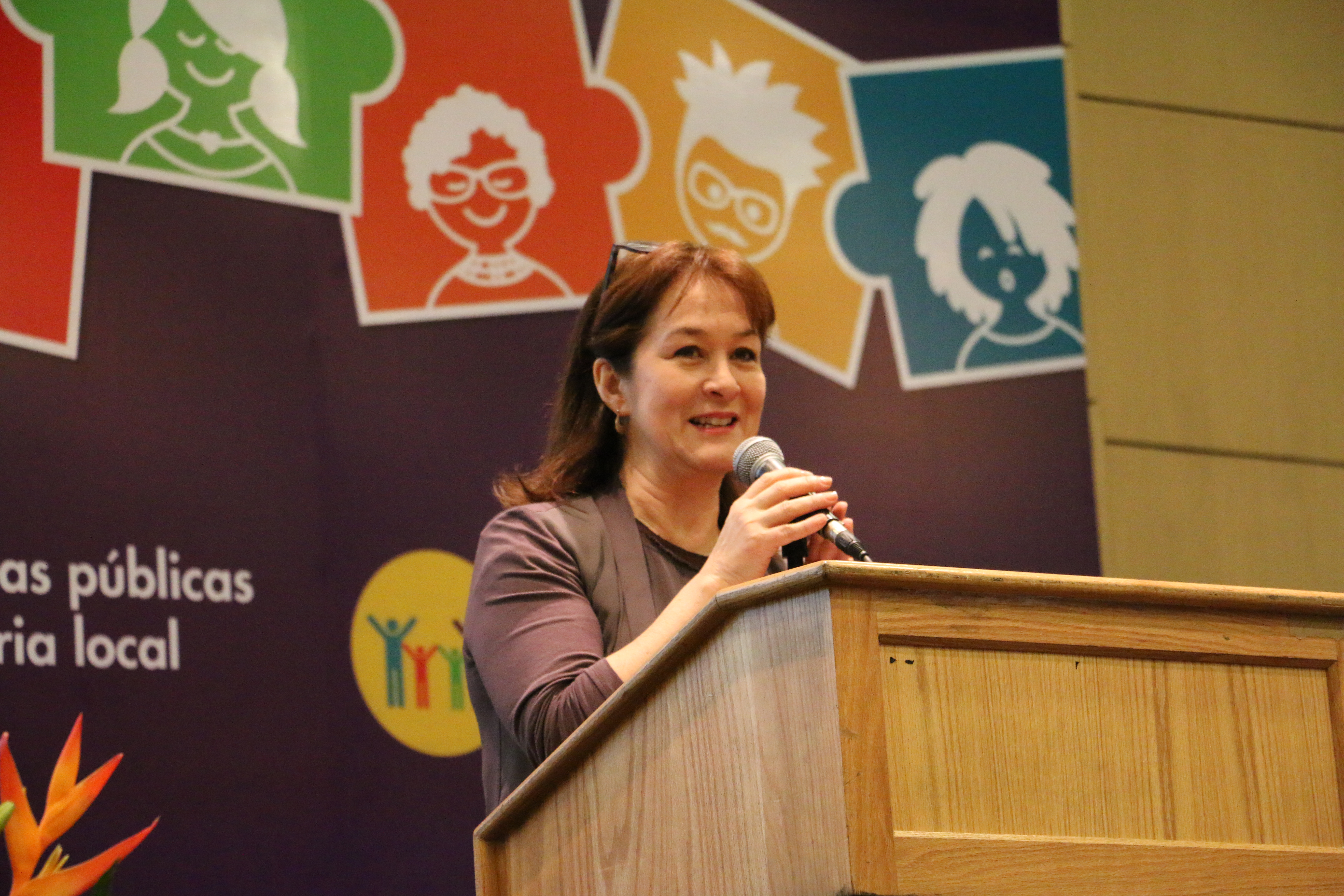 Apertura del V Congreso Nacional de Bibliotecas Públicas: Palabras de la Directora de la Biblioteca Consuelo Gaitán.