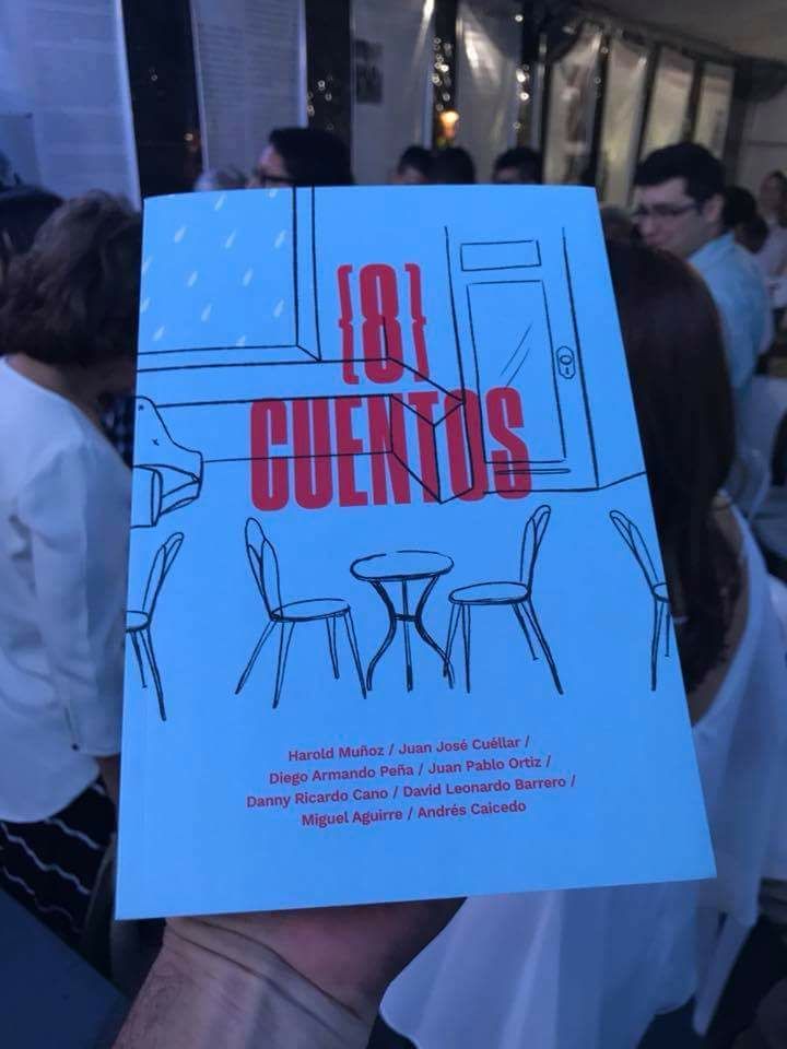 libro_8_cuentos.jpeg