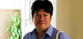 ANDRES_MAURICIO_M_THUMB.jpg
